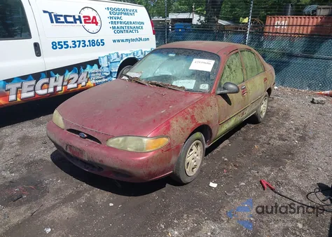 1999 Ford Escort Se from USA, damaged, VIN 1FAFP13P8XW124454